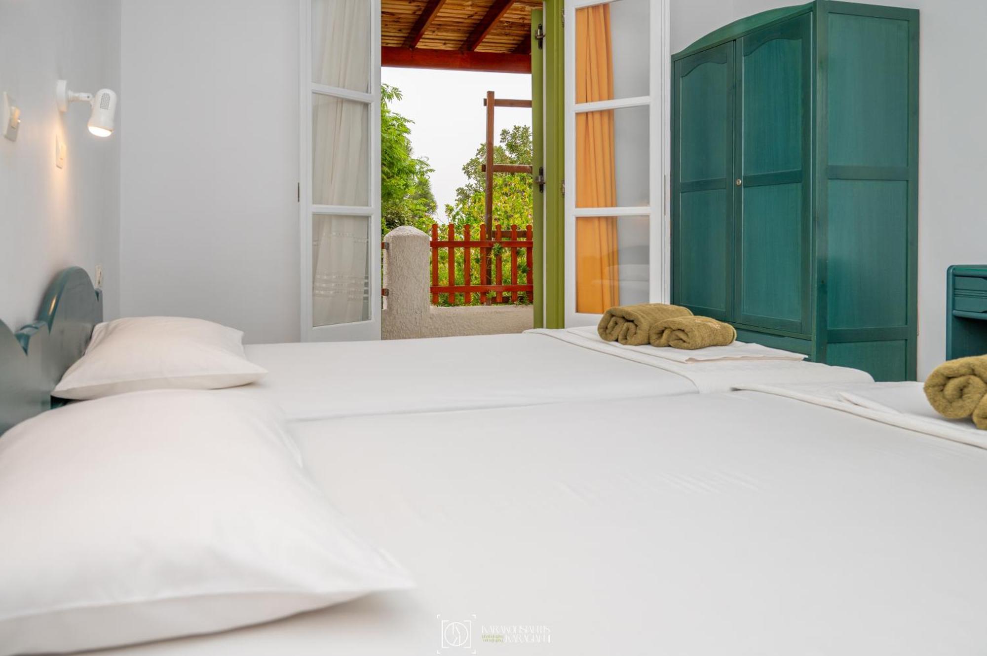 Pleiades Samos Маратокампос