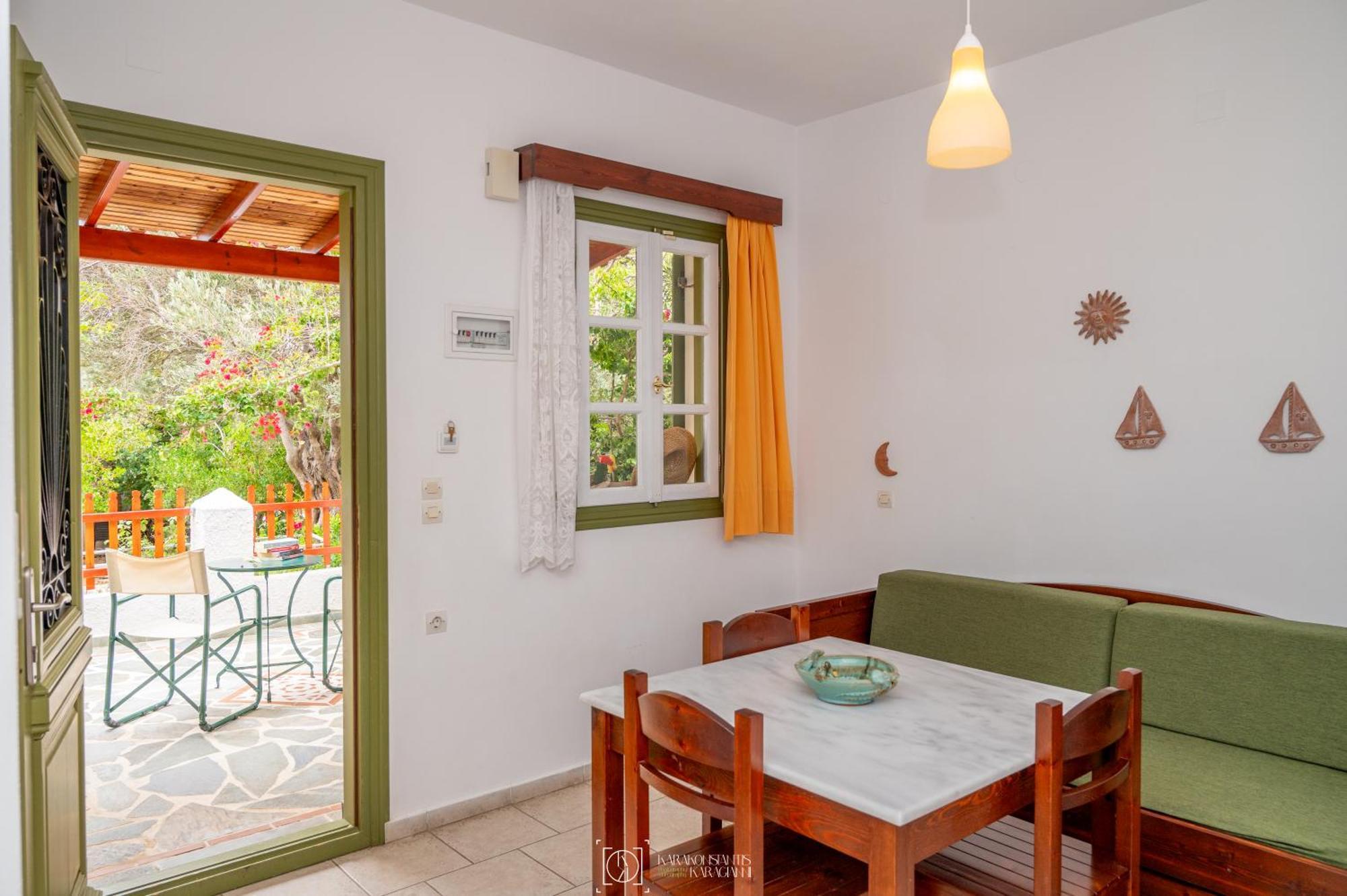 Pleiades Samos Маратокампос